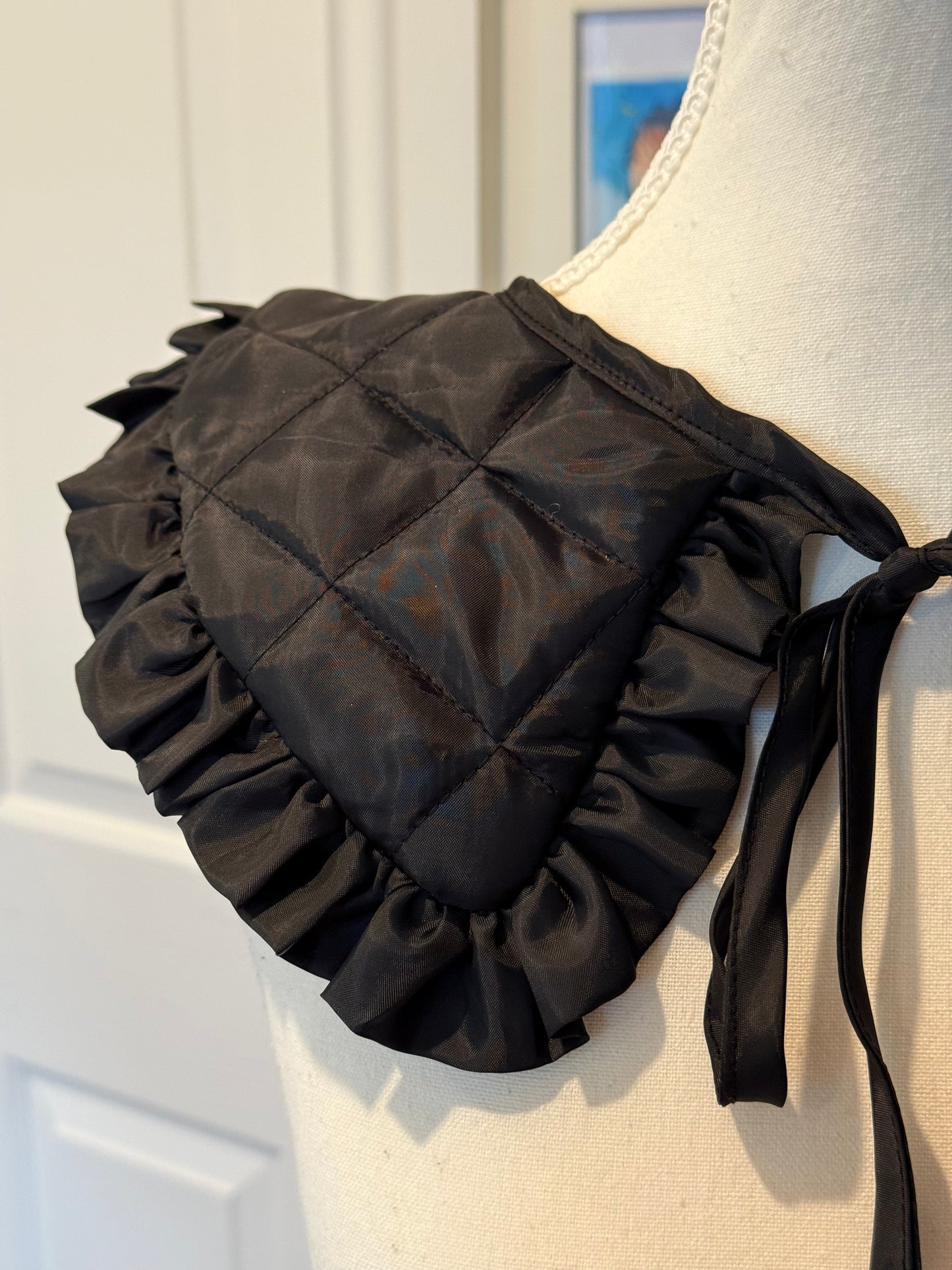 Puffy Quilted collar - Black Poly