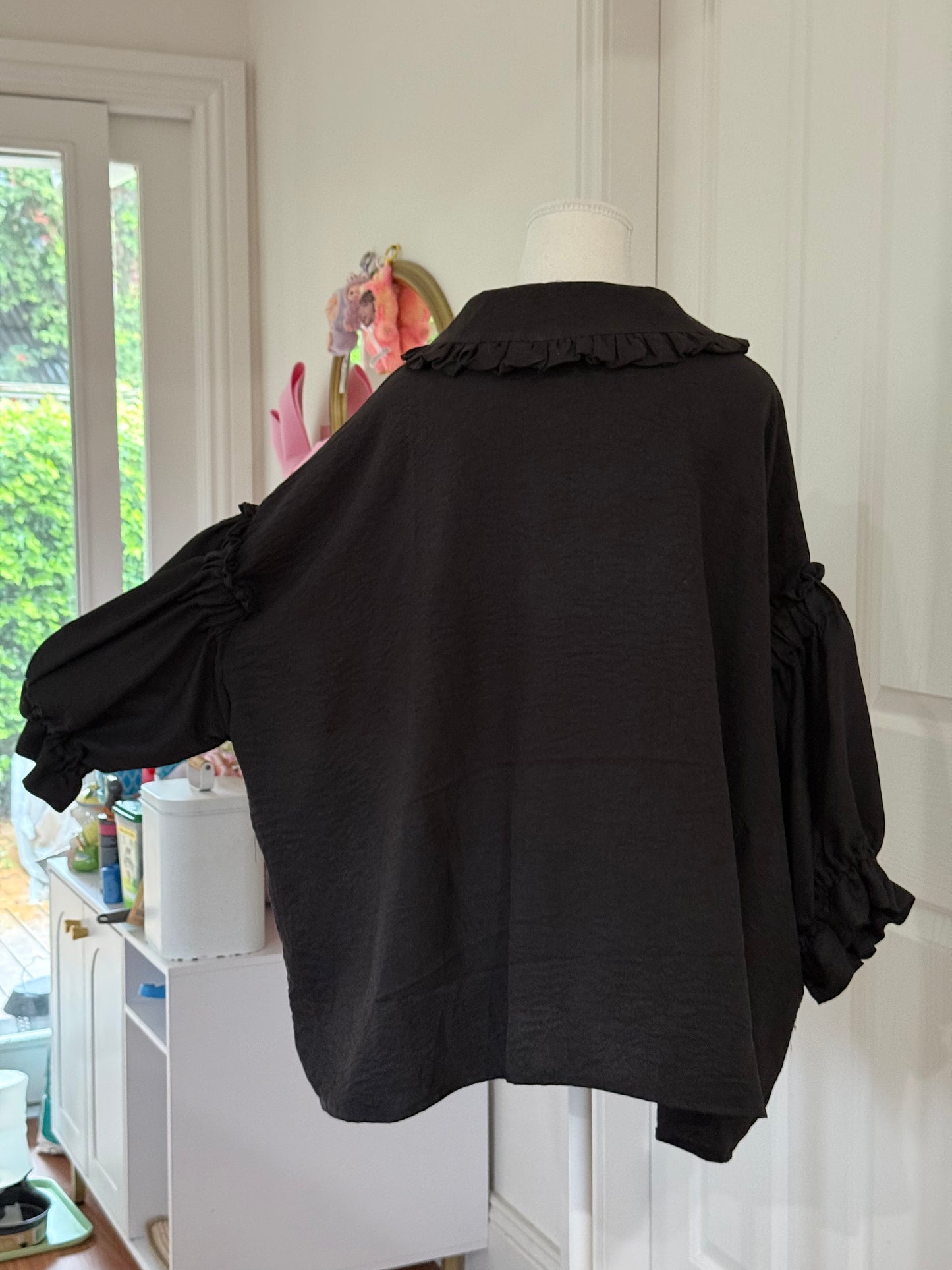 Pierrot Top - Black Linen x Silk