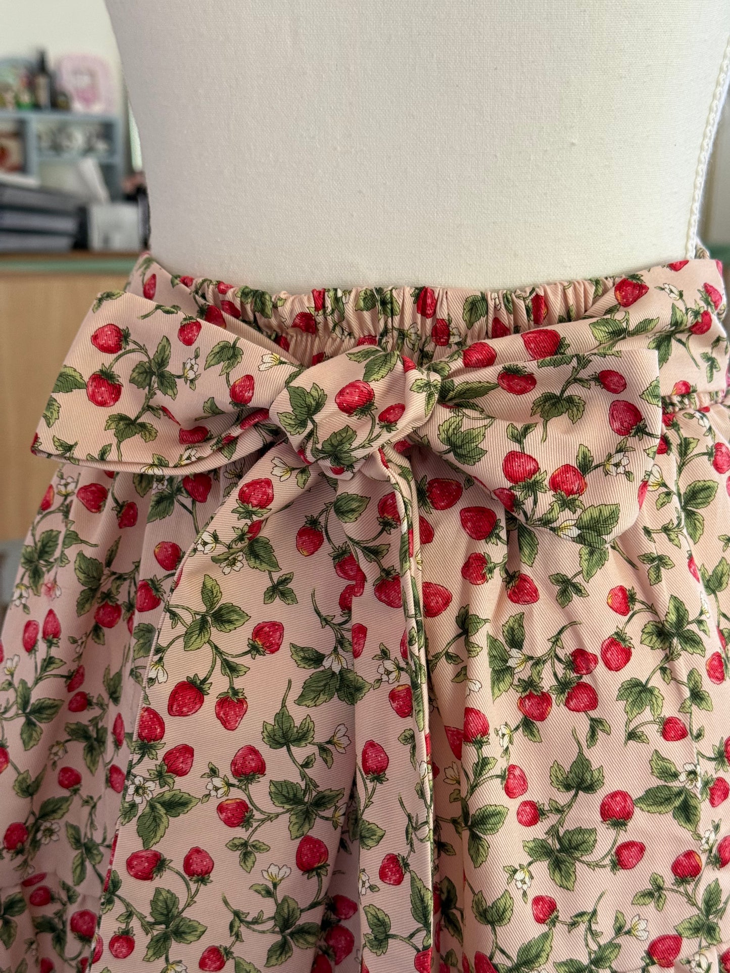 Cake skirt - Strawberry Fields Japanese Cotton