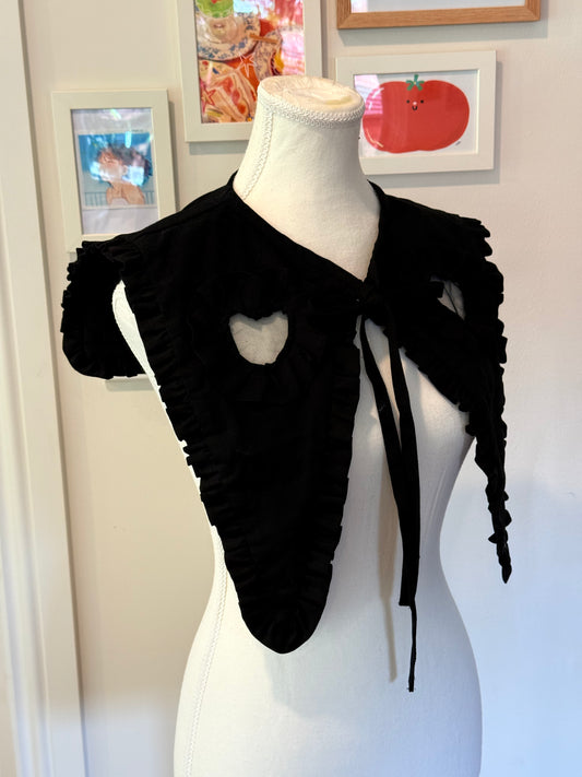 Madoka heart collar - Black Linen