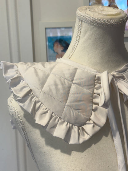 Puffy Quilted collar - White Poly
